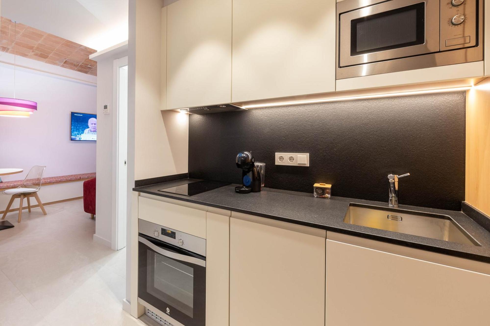 C&C Apartments Figueres  Ngoại thất bức ảnh