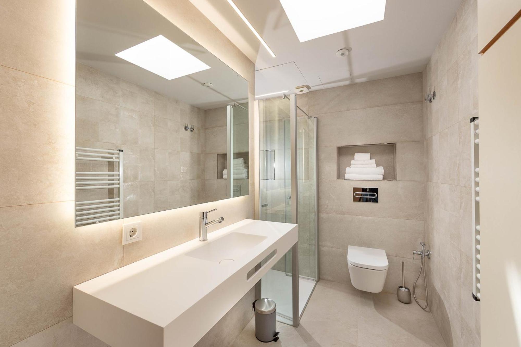 C&C Apartments Figueres  Ngoại thất bức ảnh