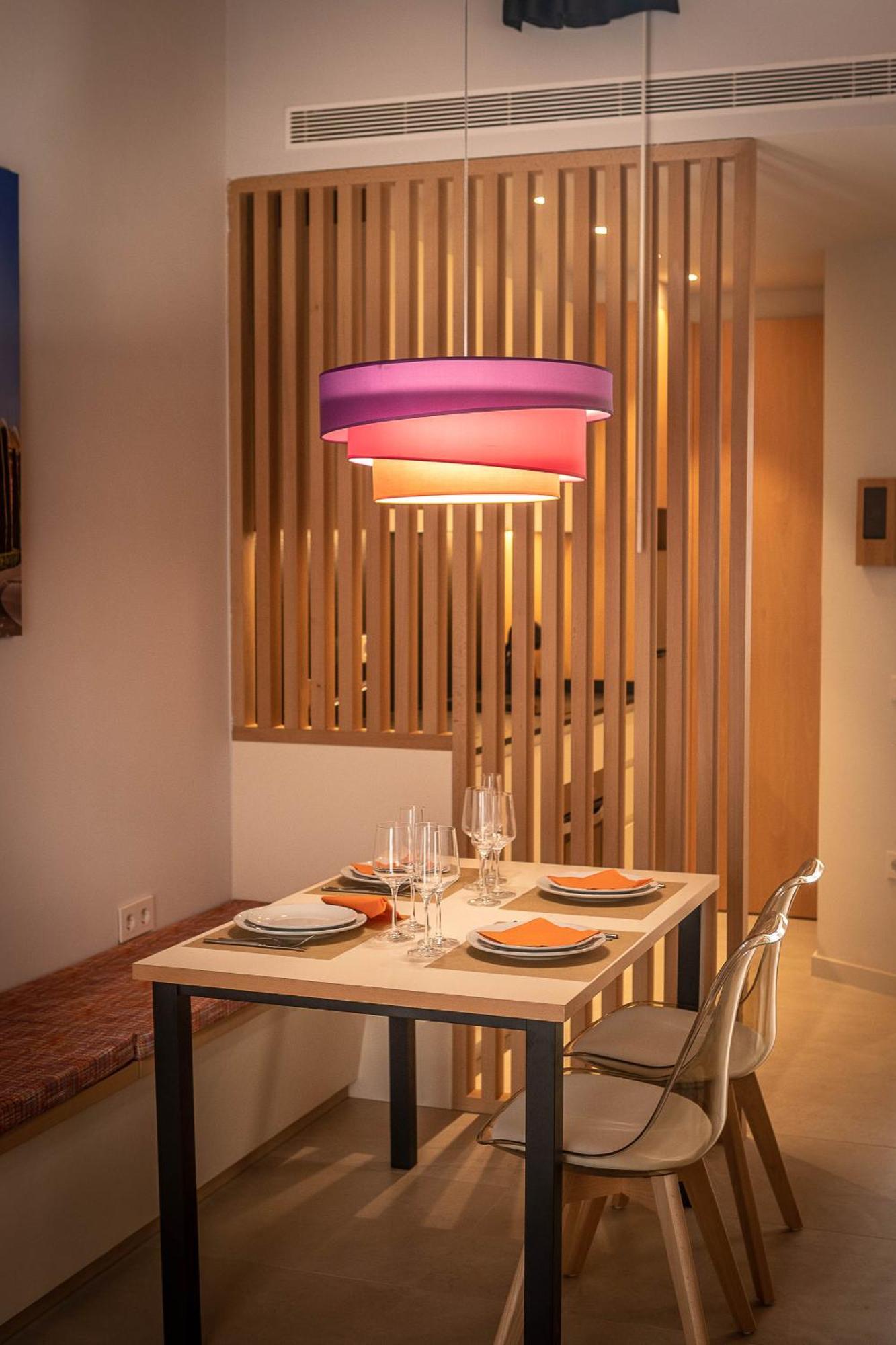 C&C Apartments Figueres  Ngoại thất bức ảnh