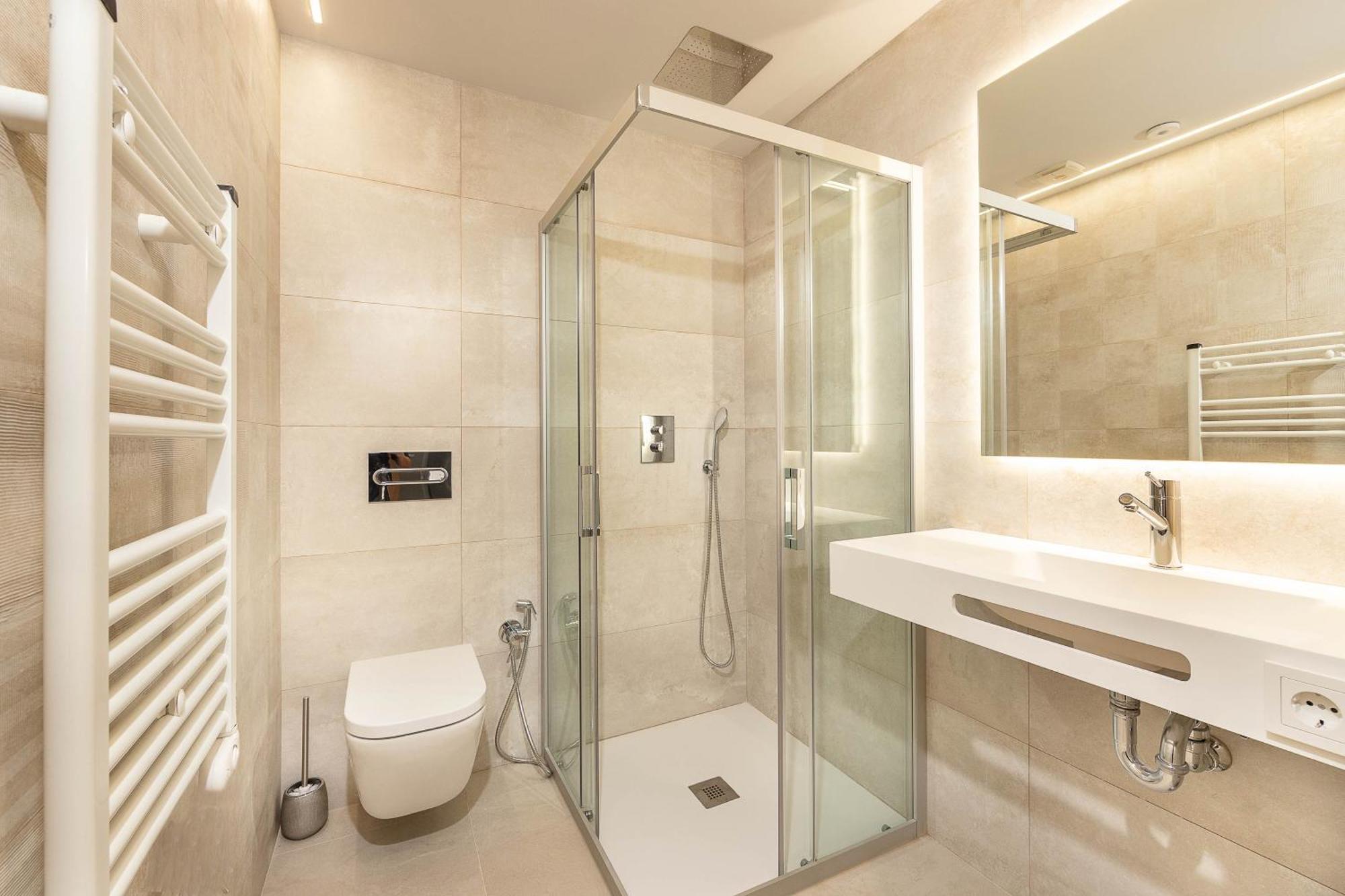 C&C Apartments Figueres  Ngoại thất bức ảnh