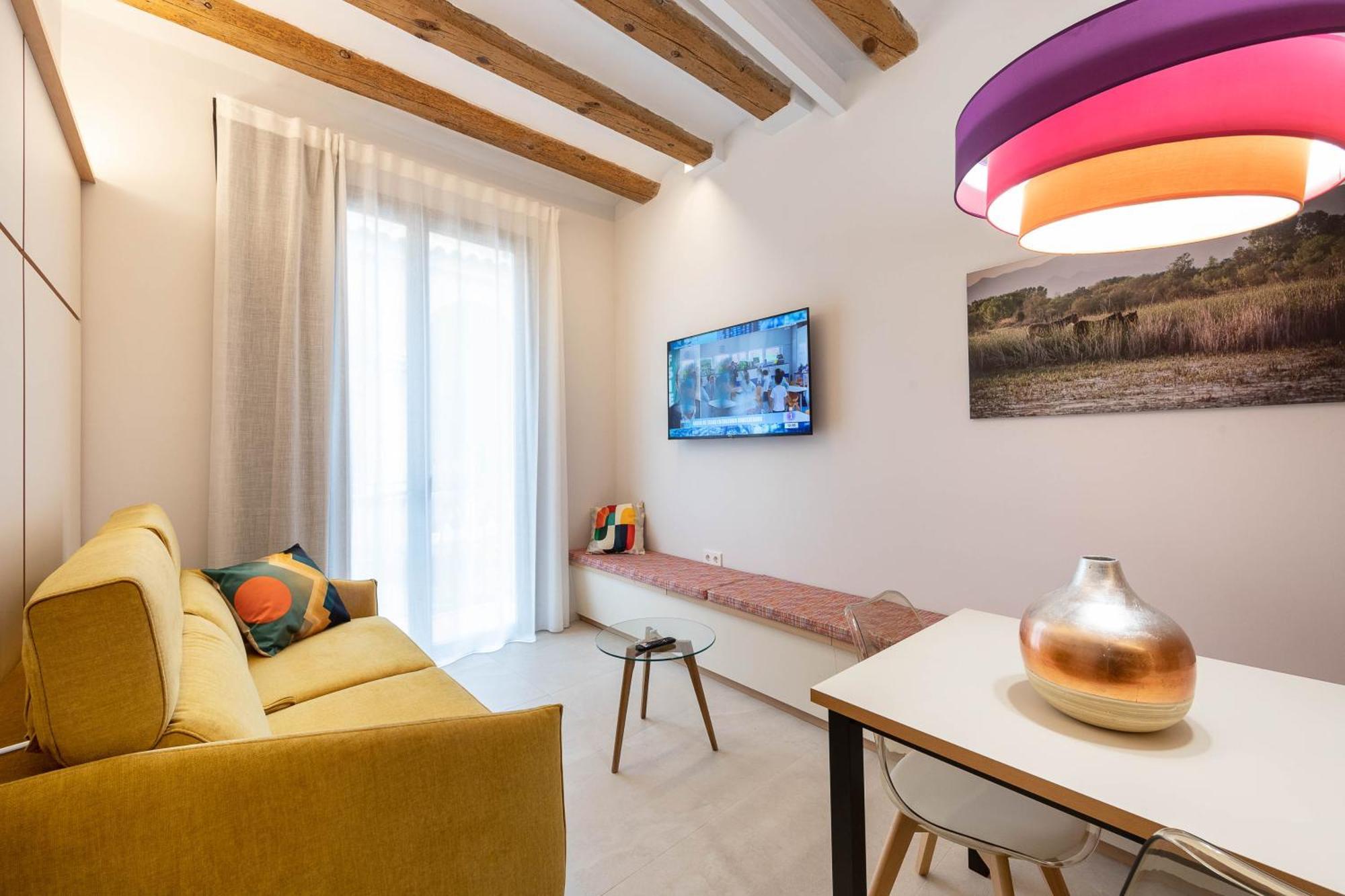 C&C Apartments Figueres  Ngoại thất bức ảnh