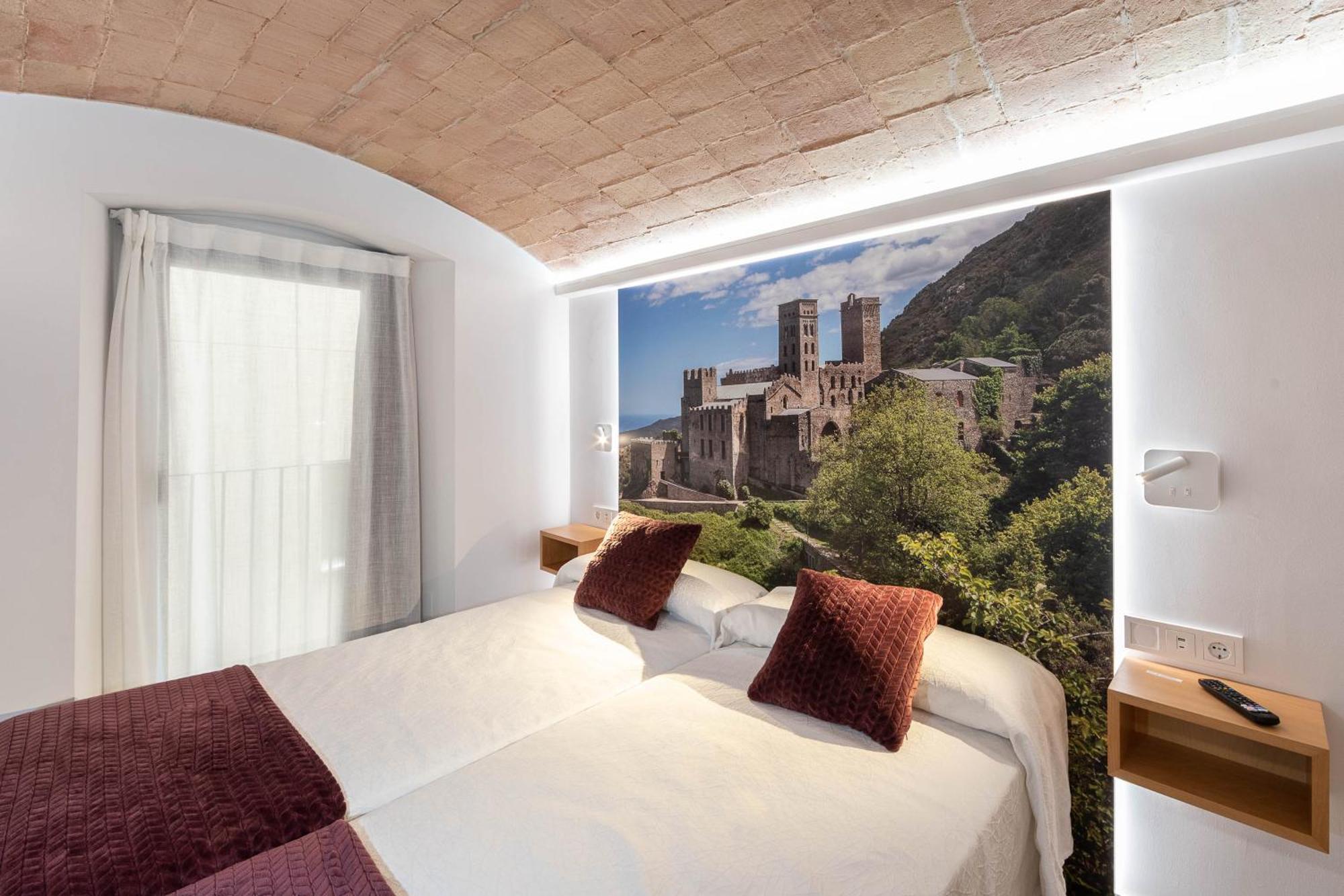 C&C Apartments Figueres  Ngoại thất bức ảnh